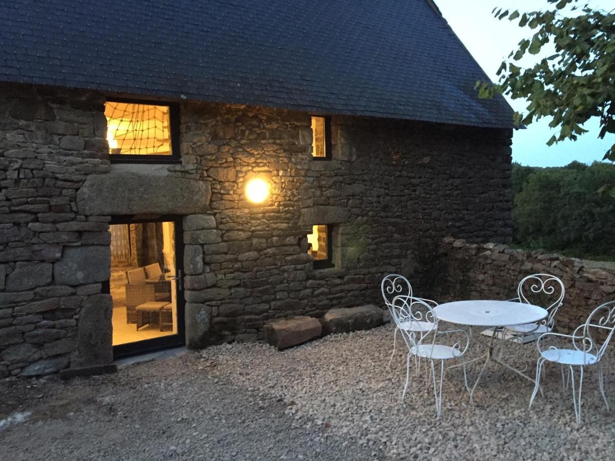 Gite Au Calme 2 A 6 Personnes Dans Un Paysage Totalement Paisible -Plages A 22 Min- Quite Cottage 2 To 6 Persons In Total Peaceful Landscape -Beaches At 22 Min- Landévant Exteriör bild