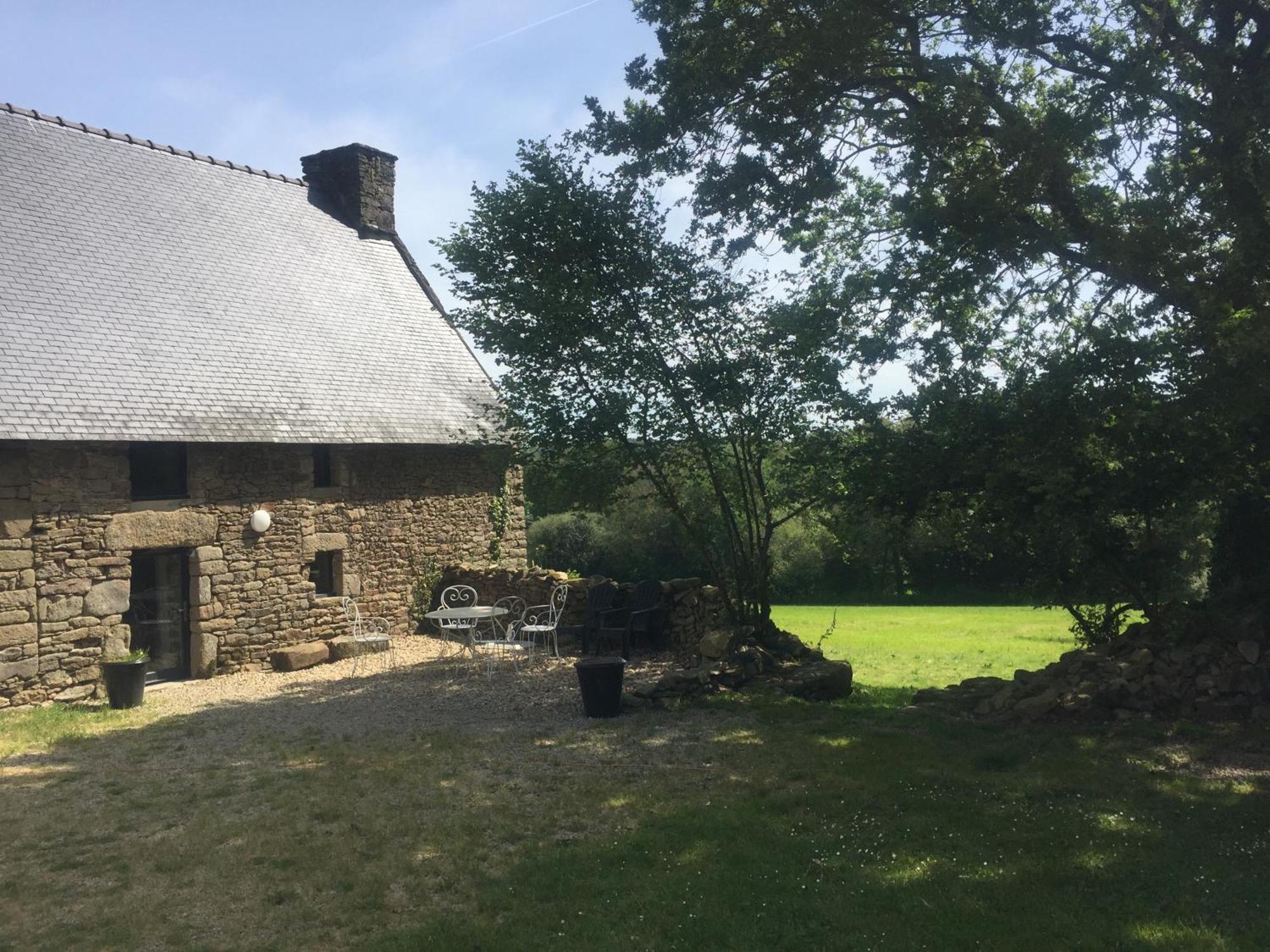 Gite Au Calme 2 A 6 Personnes Dans Un Paysage Totalement Paisible -Plages A 22 Min- Quite Cottage 2 To 6 Persons In Total Peaceful Landscape -Beaches At 22 Min- Landévant Exteriör bild